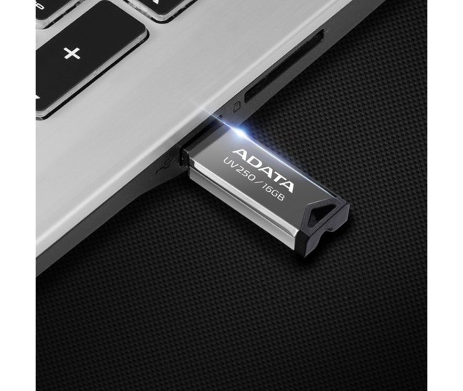 FLASH DRIVE USB 2.0 16GB UV250 METAL ADATA 