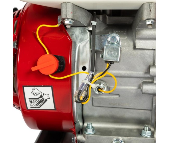 Motopompa micul fermier 7cp 210cc, benzina 4t, racord 2, debit 30000l/h